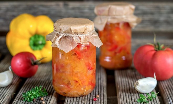 Как приготовить Домашнее лечо из перца и томатов с чесноком на зиму просто рецепт пошаговый